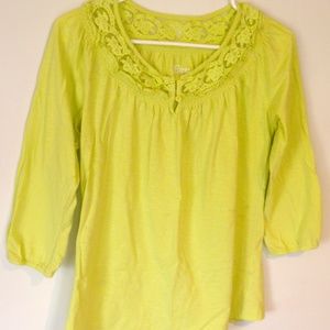 BASS Women's Kiwi Lime 100% Cotton Top Small